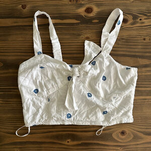 Women’s Jopna White Blue Shell Print Tie Front Crop Top Size M NWOT